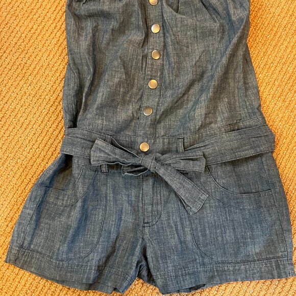 Express Strapless Romper - Picture 2 of 6